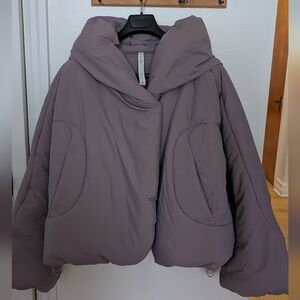 Lululemon Women's Hooded Insulated Wrap
